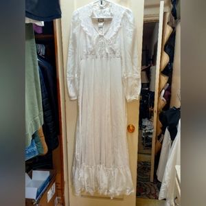 Gunne Sax dress by Jessica McClintock, white, great condition